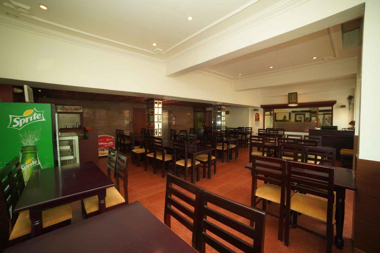 The Vyshakh Hotel Guruvāyūr Екстериор снимка